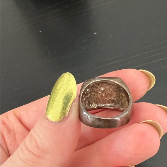 Souvenir Jewelry Silver Bark at the Moon Ozzy Osbourne Ring - Picture 8 of 16